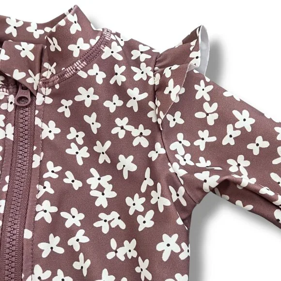Quincy Mae Summer Bloom Rashguard One-Piece Swimsuit Size 3-6M - Picture 2 of 5